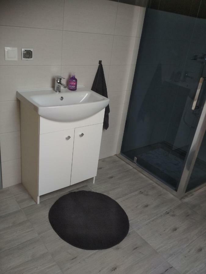 Apartment 2 Hrabusice Bagian luar foto